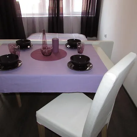 Purple Orange Διαμέρισμα Πομόριε